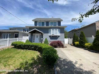 79 Jeanette Ave, Staten Island, NY 10312