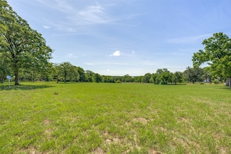 116 County Road 142, Whitesboro, TX 76273