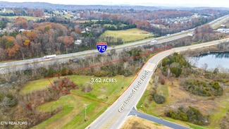 2557 Creekwood Park Blvd, Lenoir City, TN 37772