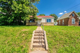 1107 W Nichols St, Springfield, MO 65802