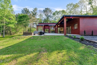 11571 Robin Ln, Conroe, TX 77303