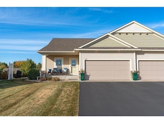 1575 Evan Ct, New Richmond, WI 54017