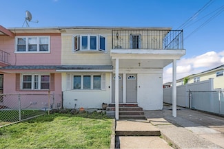69-53 Thursby Ave, Far Rockaway, NY 11692
