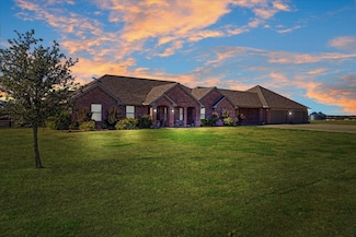 1681 Enterprise Rd, Sherman, TX 75092