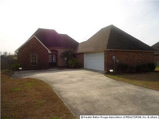 3241 River Landing, Addis, LA 70710