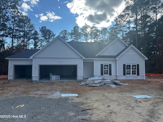 34 S Shamrock Dr, Foxfire, NC 27281