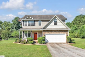 221 Saddlebrook Ave, Pickens, SC 29671