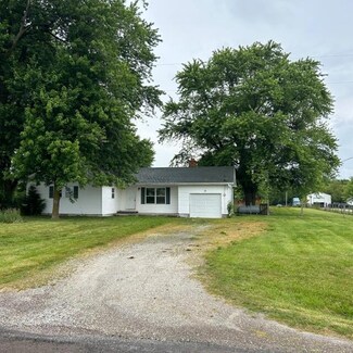 11125 Cc, Centralia, MO 65240