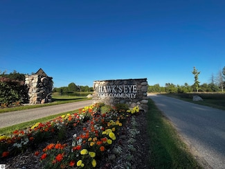 61 Sparrow Hawk Dr, Kearney Township, MI 49615