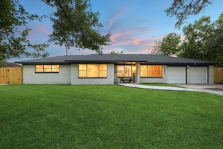 1301 Gulf St, Pasadena, TX 77502