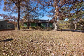 113 Eastlake Dr, Warner Robins, GA 31093