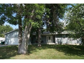 321 321 E Atlantic Ave Ave, Dassel, MN 55325