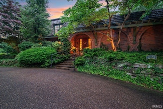 1113 W 14th St, Jasper, IN 47546