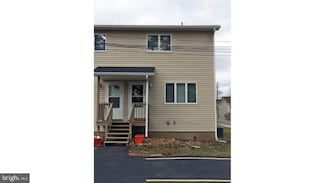 225 Strouse Ave, State College, PA 16803