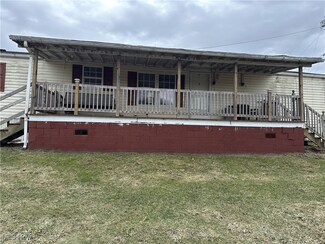 3356 Ridge, Littleton, WV 26186