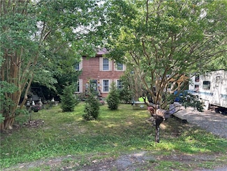 704 Willow Ct, Hopewell, VA 23860