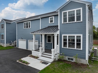296 Huttleston Ave Unit 296, Fairhaven, MA 02719