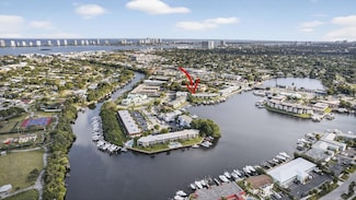 326 Southwind Ct Unit 207, North Palm Beach, FL 33408