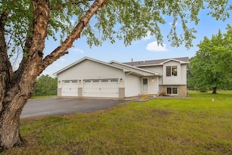 23533 Salish St NW, Saint Francis, MN 55070