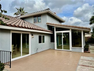 10162 Cliff Dr, Huntington Beach, CA 92646