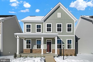 1325 Foal St, Ranson, WV 25438