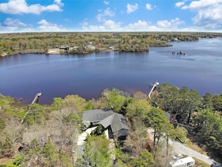 1115 Riverside Dr, Mays Landing, NJ 08330