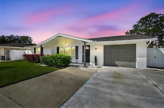 7519 Holly Lake Ln, New Port Richey, FL 34653