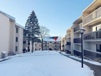 37 S Williams St Unit 313, Burlington, VT 05401