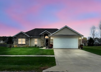 805 Hope Dr, Fremont, IN 46737