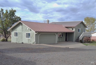 28 Red Barn Ln, Grangeville, ID 83530