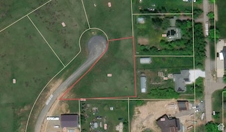 320 N 6700 E Unit 4, Huntsville, UT 84317