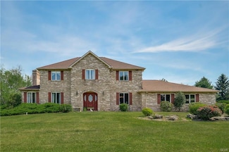 2801 Columbus Blvd, Orefield, PA 18069