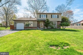 104 Sioux Rd, Doylestown, PA 18901
