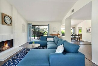 2009 Steiger Ln, Oceanside, CA 92056
