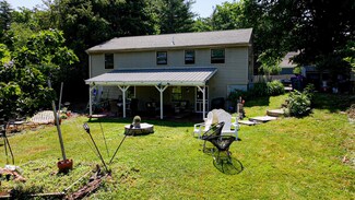 1557 Westbrook St, Portland, ME 04102