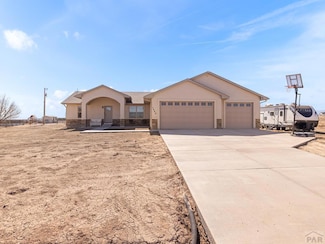 1440 E Kiva Dr, Pueblo West, CO 81007
