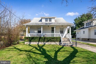 223 Trenton Ave, Barrington, NJ 08007