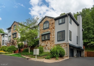 46 Overlook Dr Unit 46, Hackettstown, NJ 07840