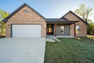 3207 Lafayette St, Corsicana, TX 75110