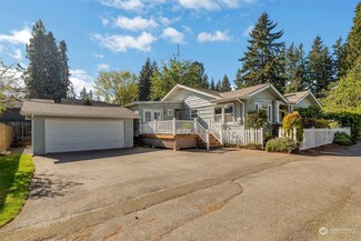 723 N 190th St, Shoreline, WA 98133