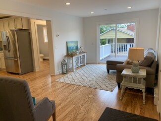 16 Hodgkins Rd Unit 1, Rockport, MA 01966