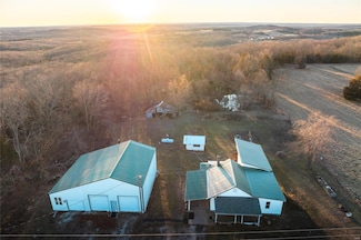 15733 Hwy 63, Vichy, MO 65580