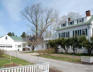 68 High St, Saco, ME 04072