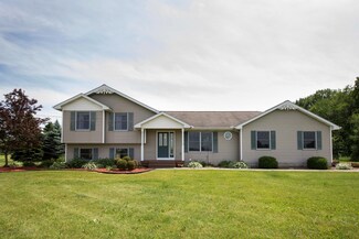 8820 Rossman Hwy, Dimondale, MI 48821