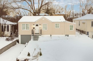 7520 Calvin Ave, Saint Louis, MO 63136
