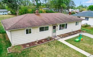 5241 Riviera Dr, Fort Wayne, IN 46825