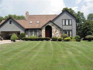 1007 Overbrook Dr, Ford City, PA 16226