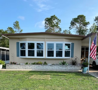 10419 Amity Ave, Weeki Wachee, FL 34614