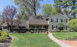31 Spring Mill Ln, Cherry Hill, NJ 08003
