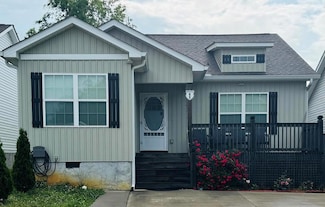 1011 Shalloway, Dalton, GA 30721